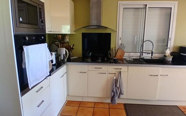 Maison à vendre    4 pièces • 90 m2 Sainte-Marie