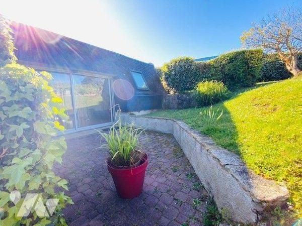 A vendre à Pleumeur-Bodou (22560) en Côtes d'Armor, une petite maison en copropriété d'une surf...