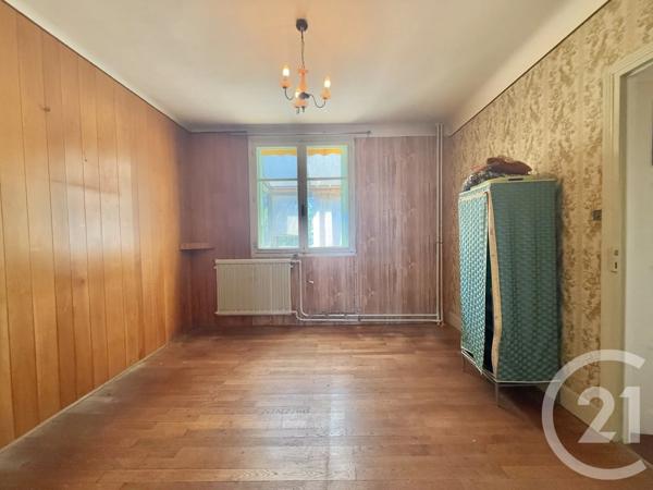 Maison à vendre  5 pièces - 107,64 m 2   YZEURE  - 03