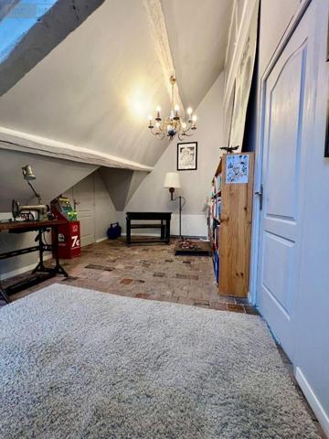 Maison de ville à vendre à Écueillé dans l'Indre (36240), ref : 016/447