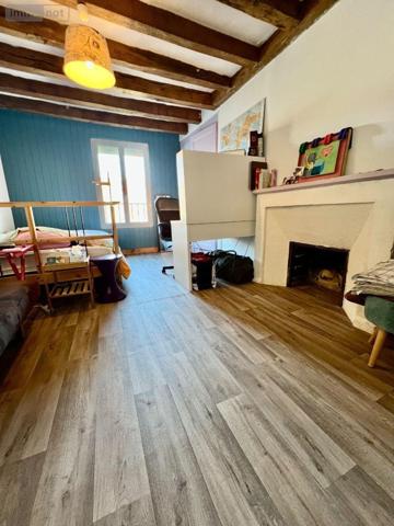 Maison de ville à vendre à Écueillé dans l'Indre (36240), ref : 016/447