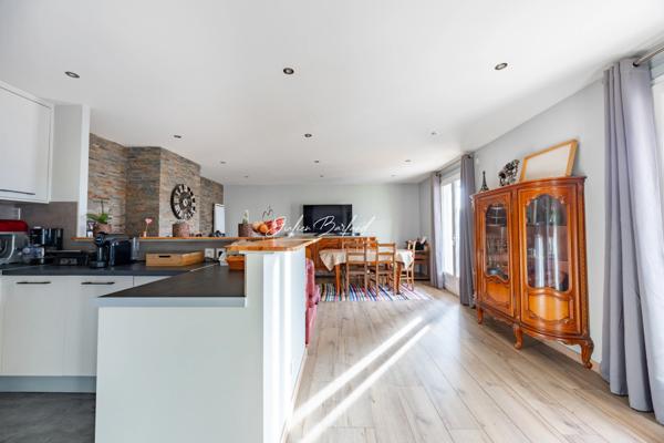 Appartement à vendre 3 pièces + combles + dépendance CHELLES (77)