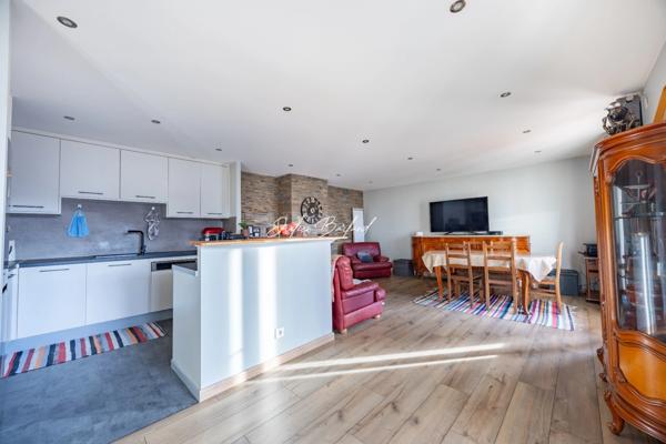 Appartement à vendre 3 pièces + combles + dépendance CHELLES (77)