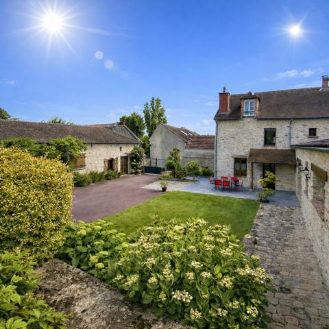 Buchelay (78200) corps de ferme rénové