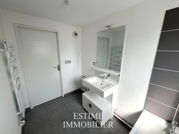 Appartement 3 pièce(s) 2 chambre(s) 68.6 m²