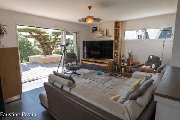 Belle propriété contemporaine vue golfe