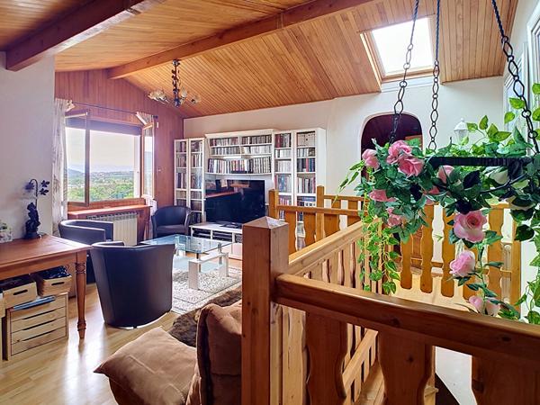 BONNE  Maison familiale - 5 chambres - Terrain de 1250m² Au Calme avec Vue panoramique