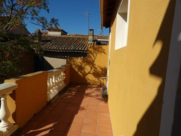 La Londe Les Maures Maison de ville 107 m2 et jardin