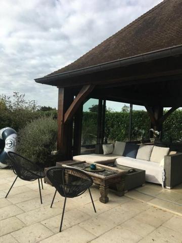 Maison à vendre    6 pièces •  Moulins