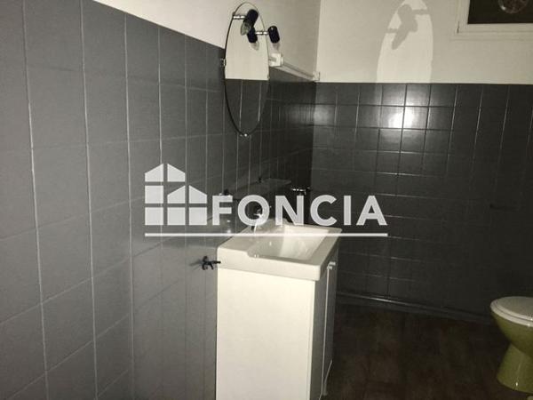 Location Appartement 2 pièces 60.15 m² - 32 RUE GARONNE Agen 47000