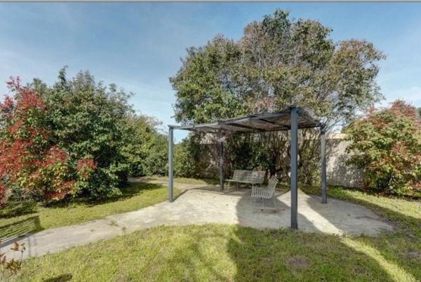 INVESTISSEMENT LOCATIF – Châteauneuf-les-Martigues – Résidence Ehpad Les Jardins de Valtrède - 6.03% de rentabilité