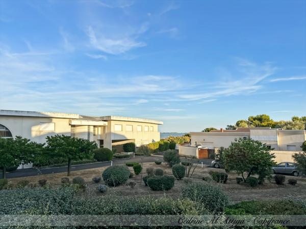 Studio à vendre meublé de 27m2, La Rochelle, balcon, parking et local à vélos