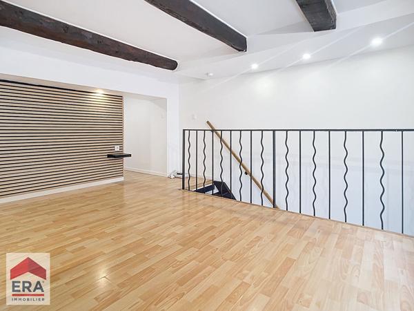 A louer Type 2 duplex Marseille 13004 Chutes Lavie