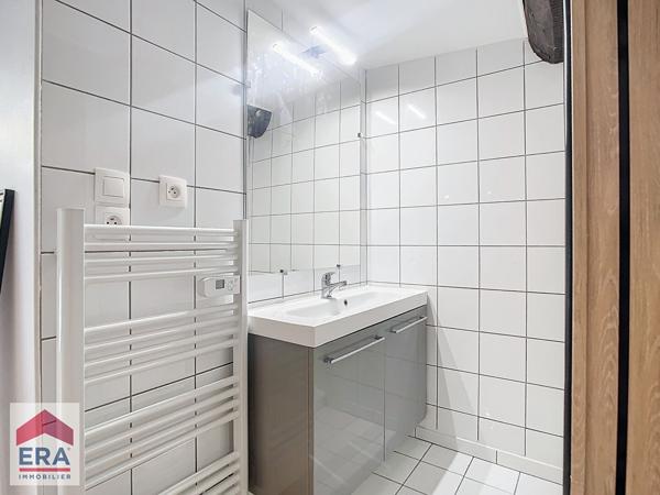 A louer Type 2 duplex Marseille 13004 Chutes Lavie
