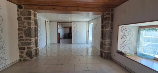 Maison à vendre 3 pièces LE MALZIEU FORAIN (48)