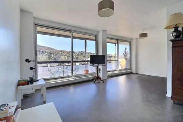 APPARTEMENT AVEC VUE - CHAMALIERES EUROPE