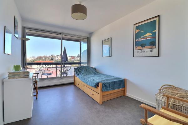 APPARTEMENT AVEC VUE - CHAMALIERES EUROPE