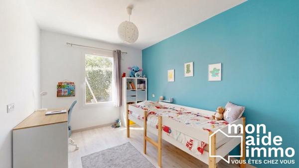Maison T5 de 110 m² avec piscine - Commodités à pied