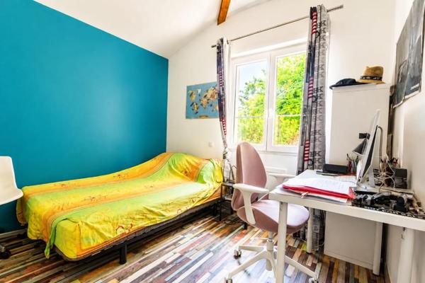 Offrez-vous un cadre de vie où calme, nature et convivialité rythment le quotidien