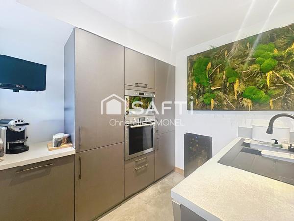 Maison de caractère avec piscine- Coeur de bourg