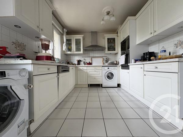 Appartement F4 à vendre  4 pièces - 95,91 m2 LA PLAINE ST DENIS - 93