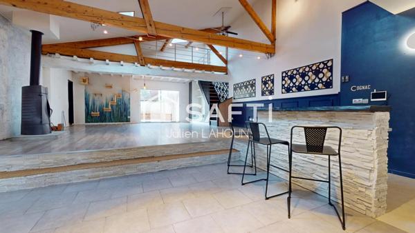 Magnifique Chai rénové avec terrasse et parkings