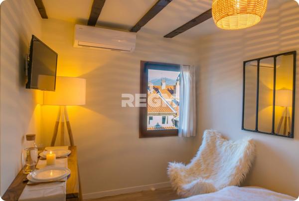 Grenoble (38000) Studio meublé hyper centre Grenoble