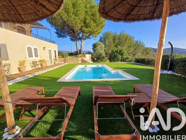 Maison à vendre 9 pièces 294 m² Le Castellet
