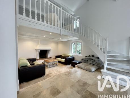 Maison à vendre 9 pièces 294 m² Le Castellet