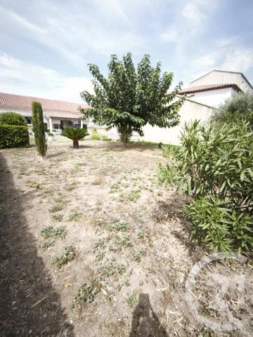 Maison à vendre  4 pièces - 170 m 2   MARIGNANE  - 13
