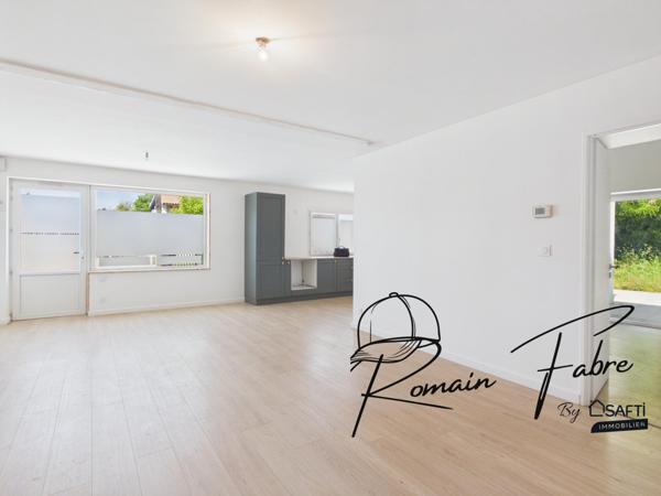 Maison entièrement rénovée avec goût mélangeant modernisme et authenticité