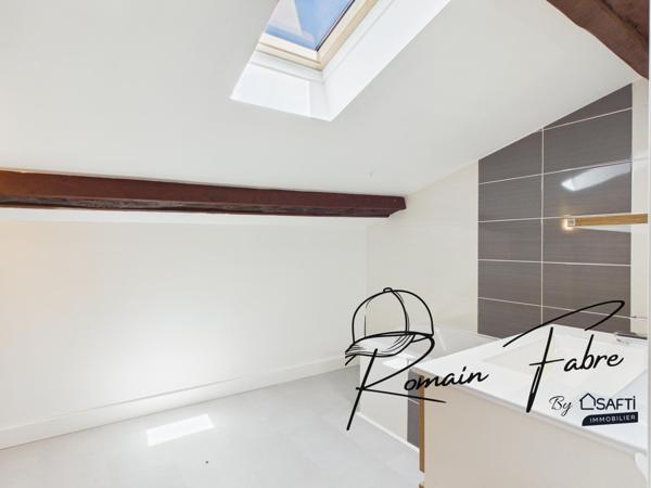 Maison entièrement rénovée avec goût mélangeant modernisme et authenticité