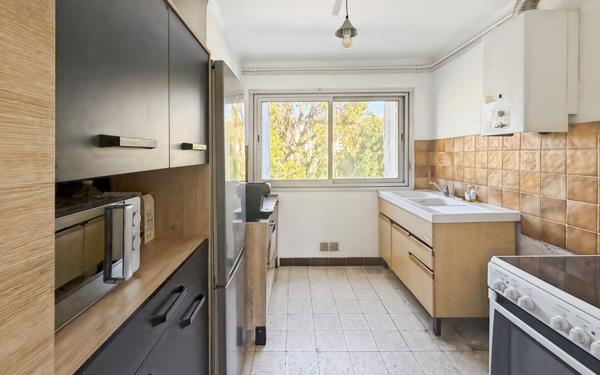 Appartement à vendre    4 pièces • 70,84 m2 Hyères