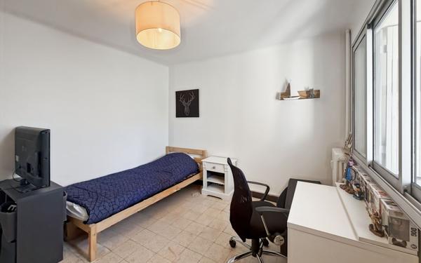 Appartement à vendre    4 pièces • 70,84 m2 Hyères