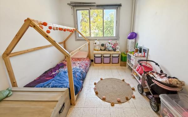 Appartement à vendre    4 pièces • 70,84 m2 Hyères