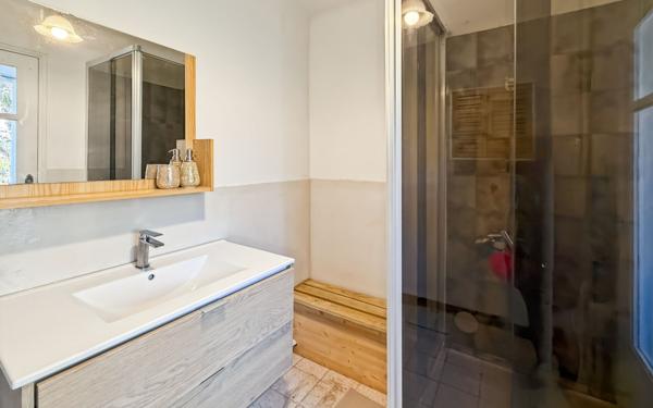 Appartement à vendre    4 pièces • 70,84 m2 Hyères