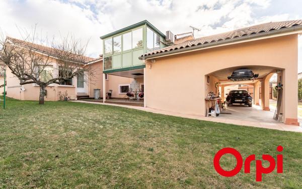 Maison à vendre    6 pièces • 215 m2 Vourles