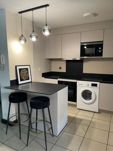 Appartement à vendre T3 meublé à SAINTE CLOTILDE (974)