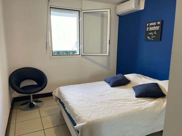 Appartement à vendre T3 meublé à SAINTE CLOTILDE (974)