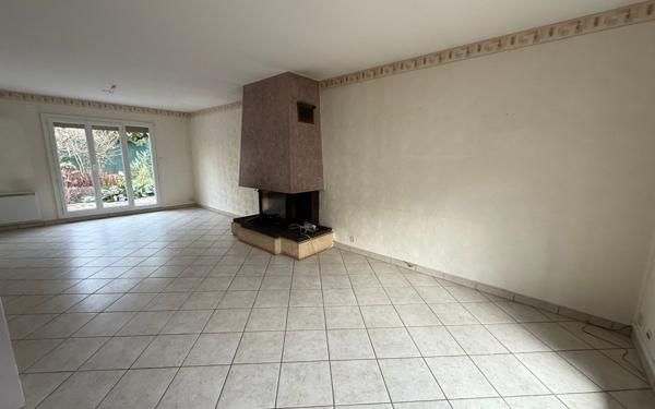 Maison à vendre    4 pièces •  Villepinte