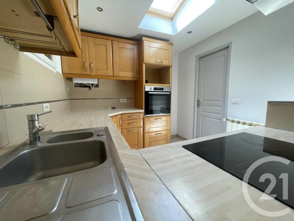 Maison à vendre  3 pièces - 61,11 m 2   MARSEILLE  - 13016