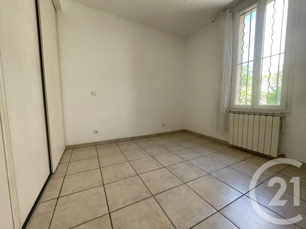 Maison à vendre  3 pièces - 61,11 m 2   MARSEILLE  - 13016