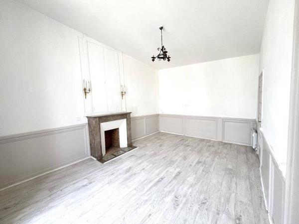 Appartement 2 pièces                                        - 35000 Rennes Réf : 2328