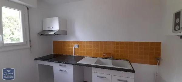 Appartement à louer 2 pièces 44.65m² Mont-de-Marsan (40000)