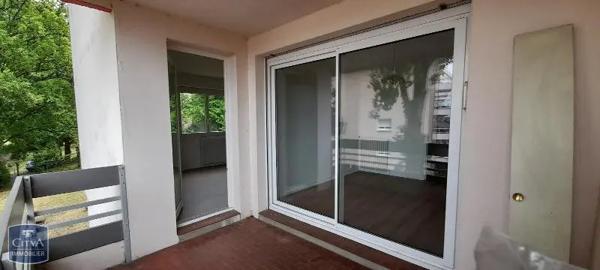 Appartement à louer 2 pièces 44.65m² Mont-de-Marsan (40000)
