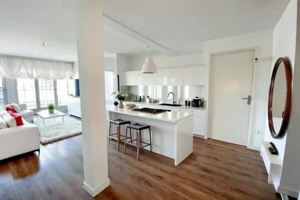 APPARTEMENT T4 DERNIER ETAGE AVEC BALCON ET TERRASSE