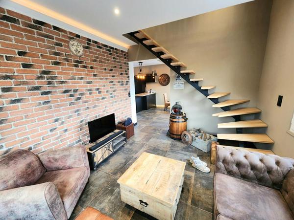 Les Andelys - Maison refaite à neuf de 75 m2 - 2/3 chambres sur 2.109 m2 de terrain - Prix 253.000