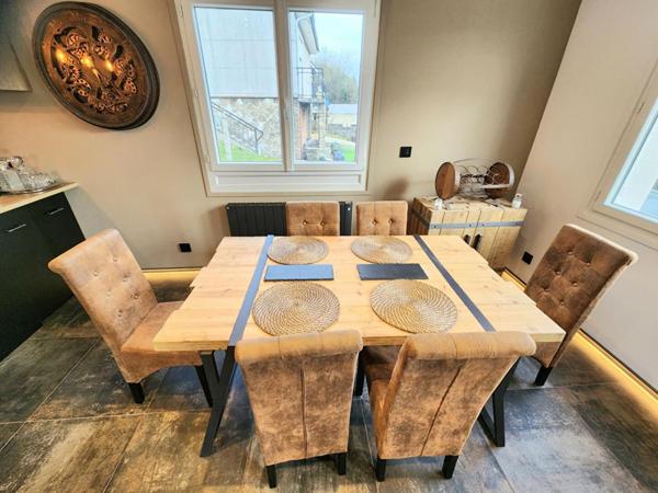 Les Andelys - Maison refaite à neuf de 75 m2 - 2/3 chambres sur 2.109 m2 de terrain - Prix 253.000