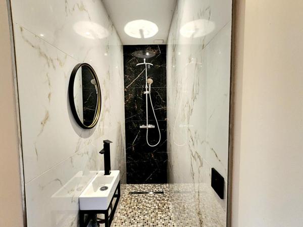 Les Andelys - Maison refaite à neuf de 75 m2 - 2/3 chambres sur 2.109 m2 de terrain - Prix 253.000