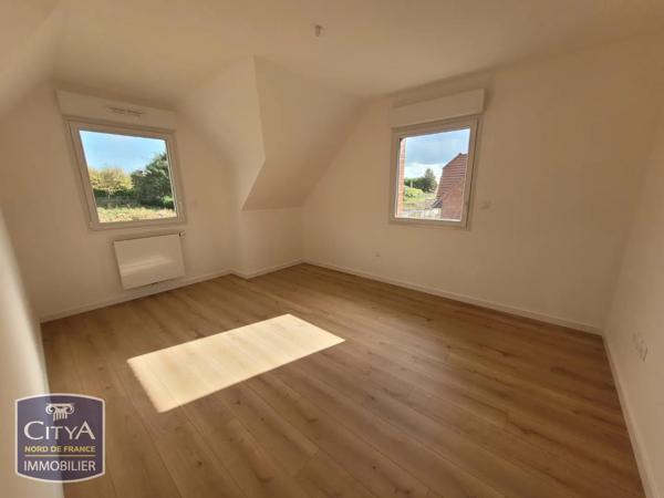 Maison à louer 6 pièces 144.35m² Hem (59510)